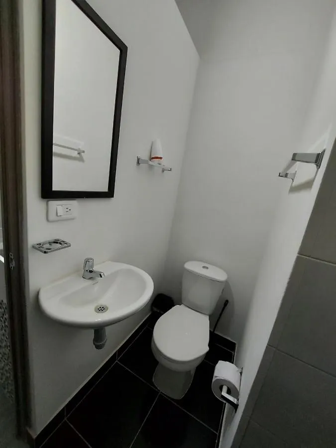 Aparta Estudio Amoblado 2 Medellin, San Joaquin Medellin