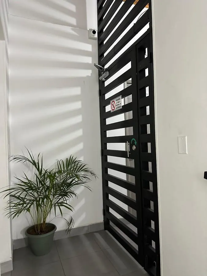 Aparta Estudio Amoblado 2 Medellin, San Joaquin Apartment