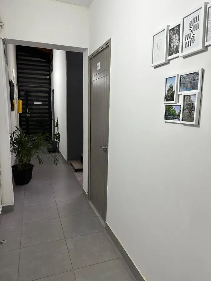 Aparta Estudio Amoblado 2 Medellin, San Joaquin 0*, Medellin